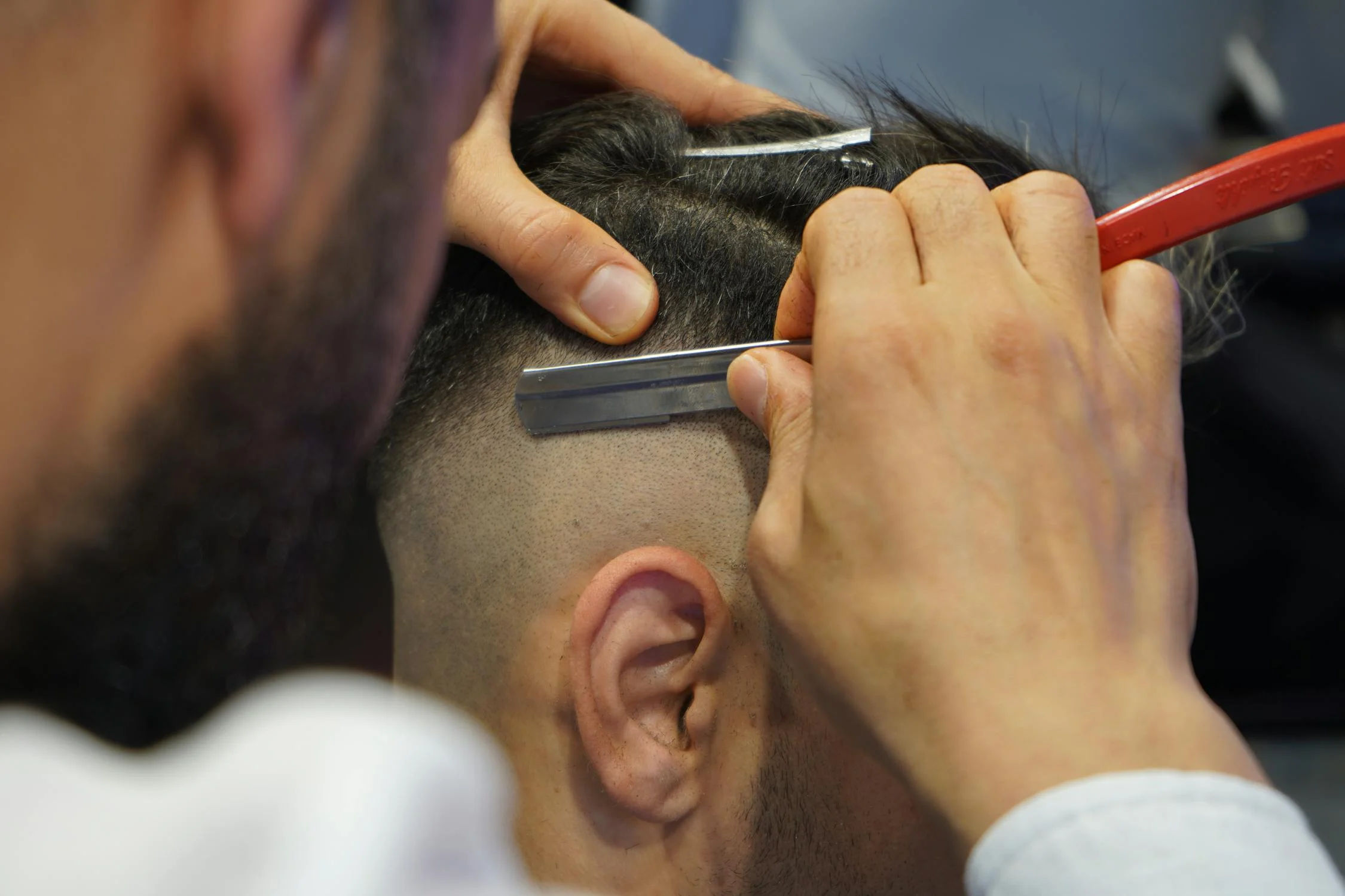 Haircuts & Styling